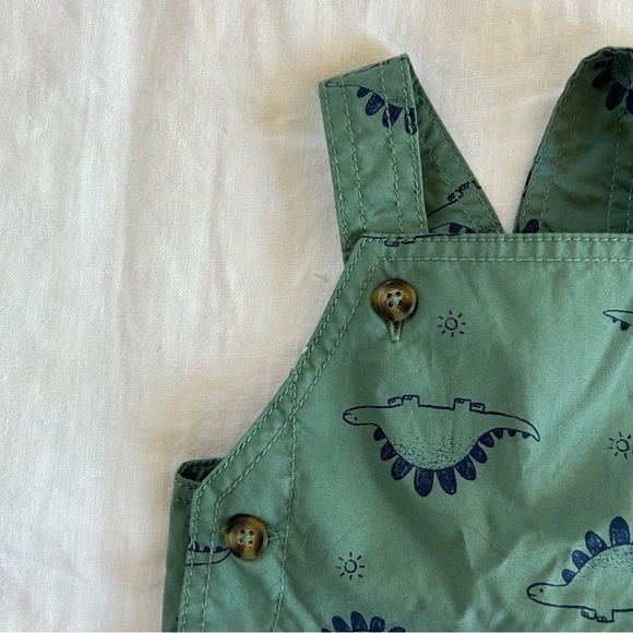 NWT Carters, Old Navy, Little Me Dinosaur outfit bundle - Picture 4 of 9